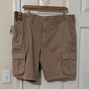 Roundtree & Yorke Men's Tan Cargo Shorts
